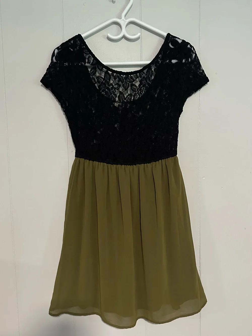 Black Lace Top Olive Chiffon Skirt Dress - Picture 1 of 2